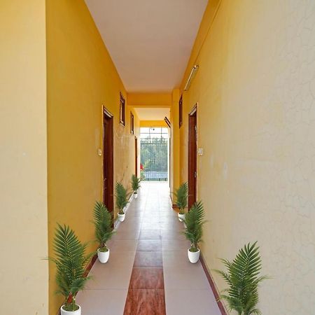 Oyo 87701 Lucky Farm Hotel Shahpur  Exterior photo